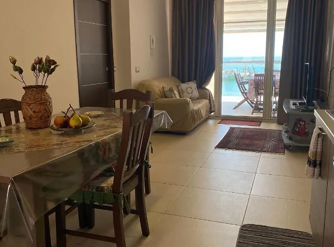 Casa Marina Lejlighed